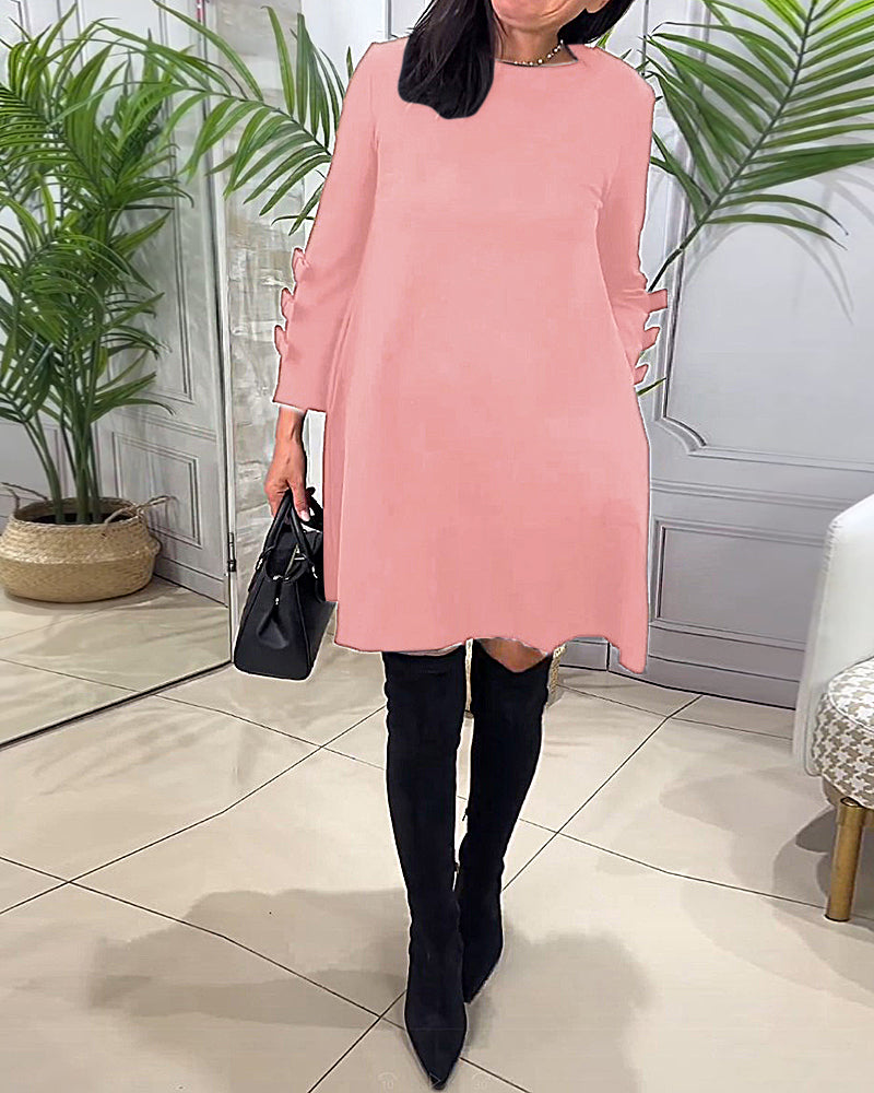 Casual Knee-Length Dress with Long Sleeves