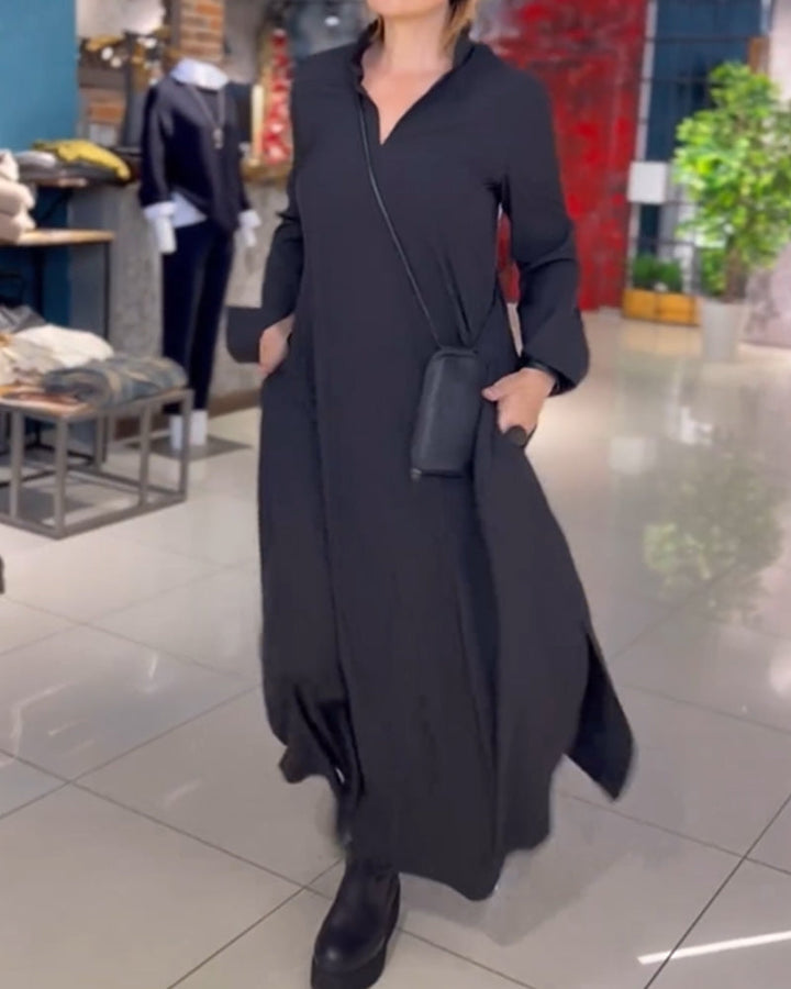 Long loose dress with lapels and side slit