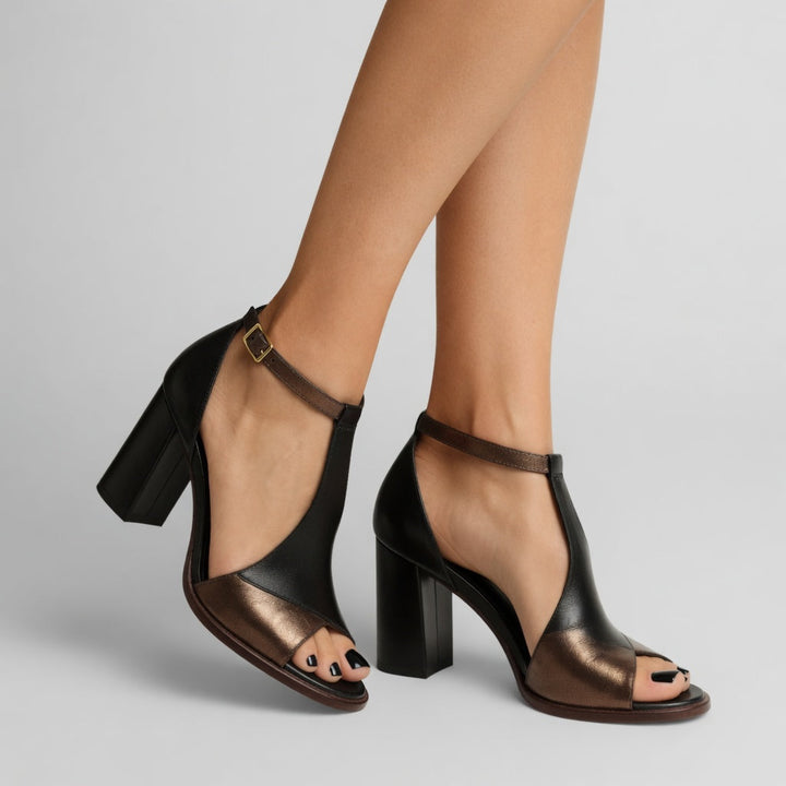 Elwira™ — Two-tone block heel sandals with bold urban elegance