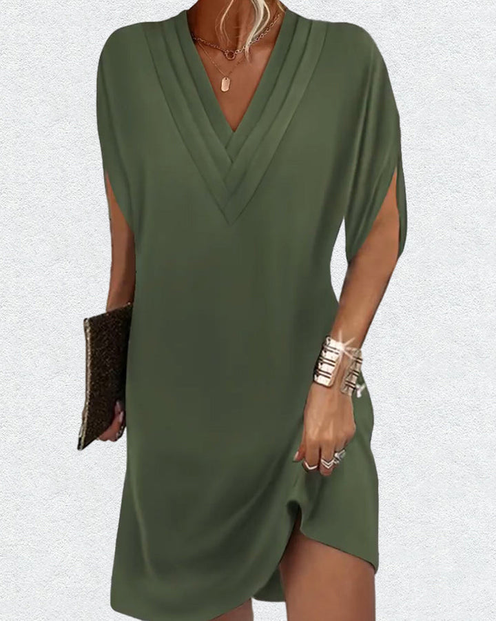 Elegant Dress with Split Sleeves in Solid Color