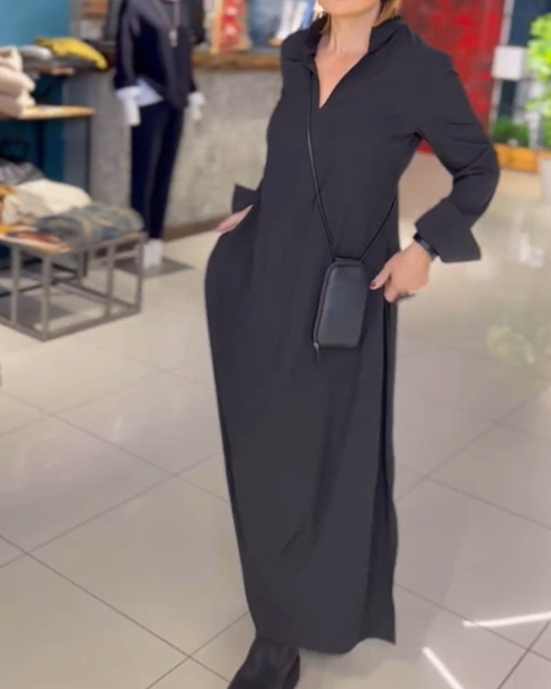 Long loose dress with lapels and side slit