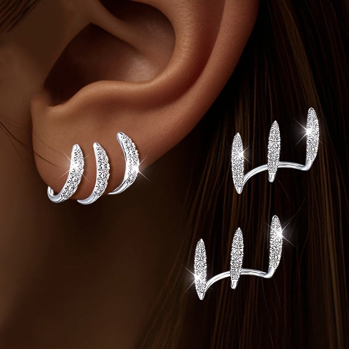 Elegant Earrings with Three-Claw Rhinestones