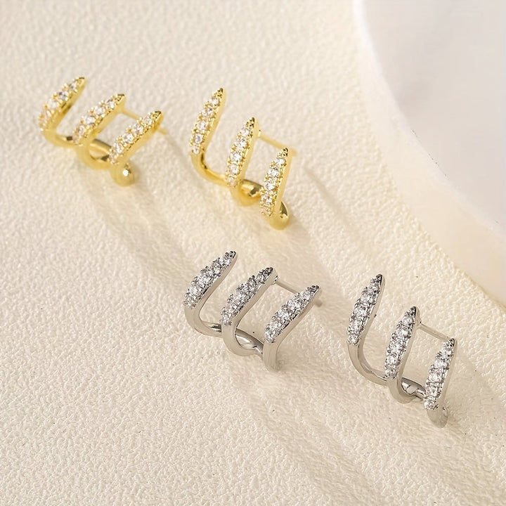 Elegant Earrings with Three-Claw Rhinestones