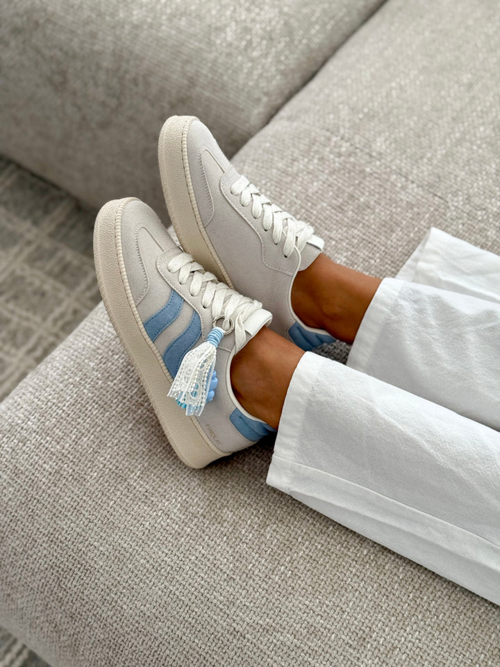 Sneakers "TIFFANY"