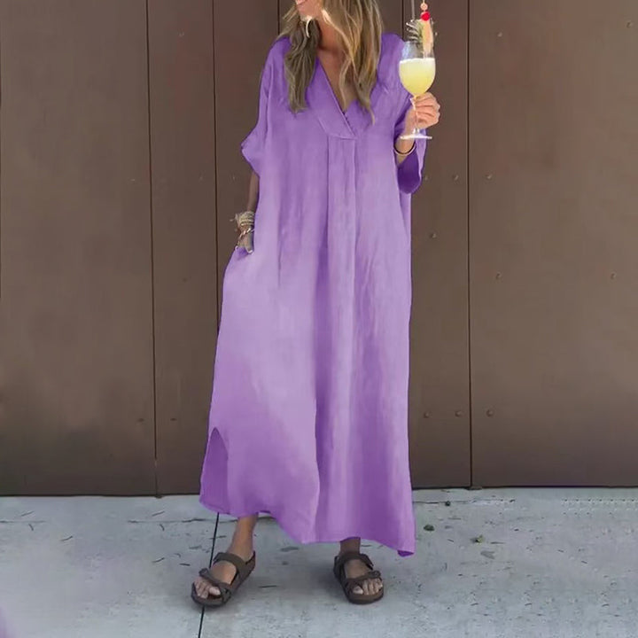Alessia - Casual V-Neck Dress